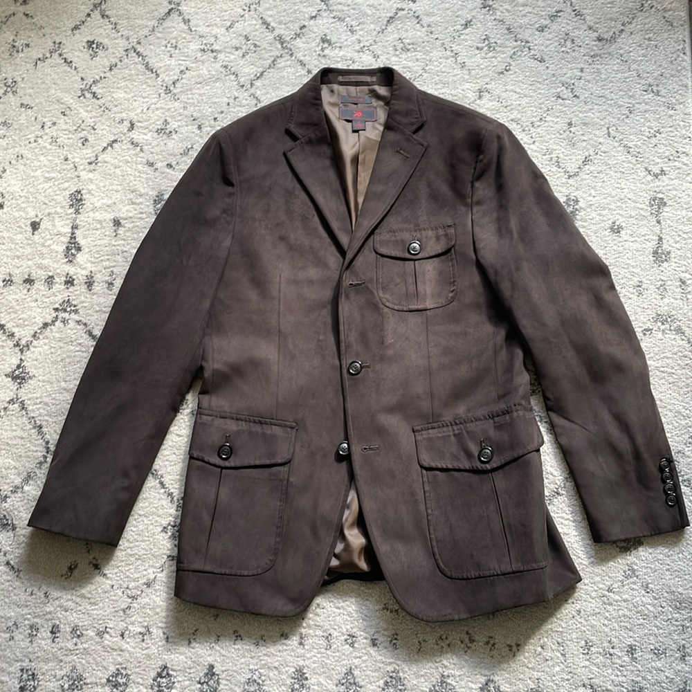 Small Brown Egara Men’s Blazer Suit Jacket